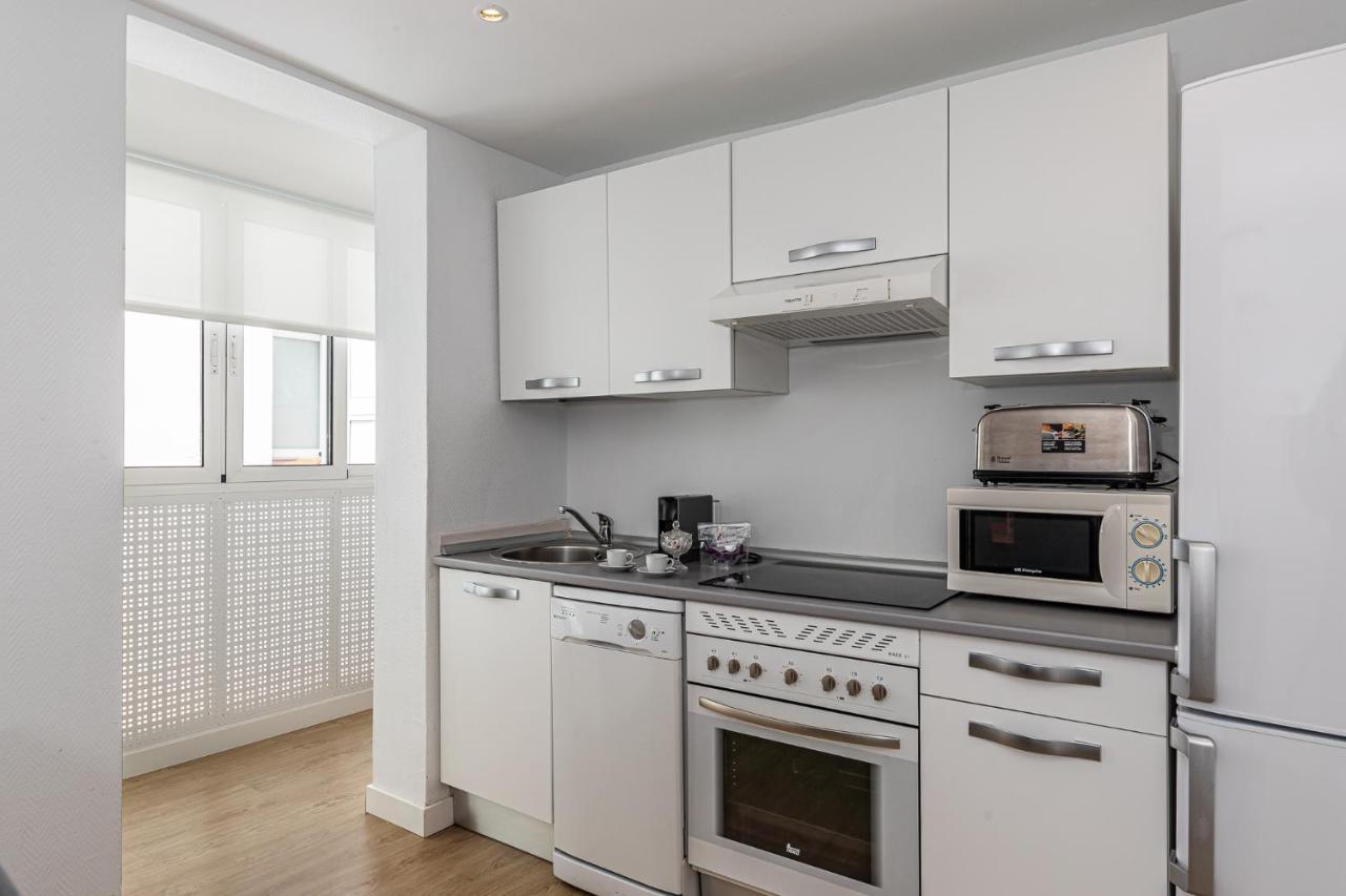 Waou Apartamentos En Sol Confort 2 Madryt Zewnętrze zdjęcie
