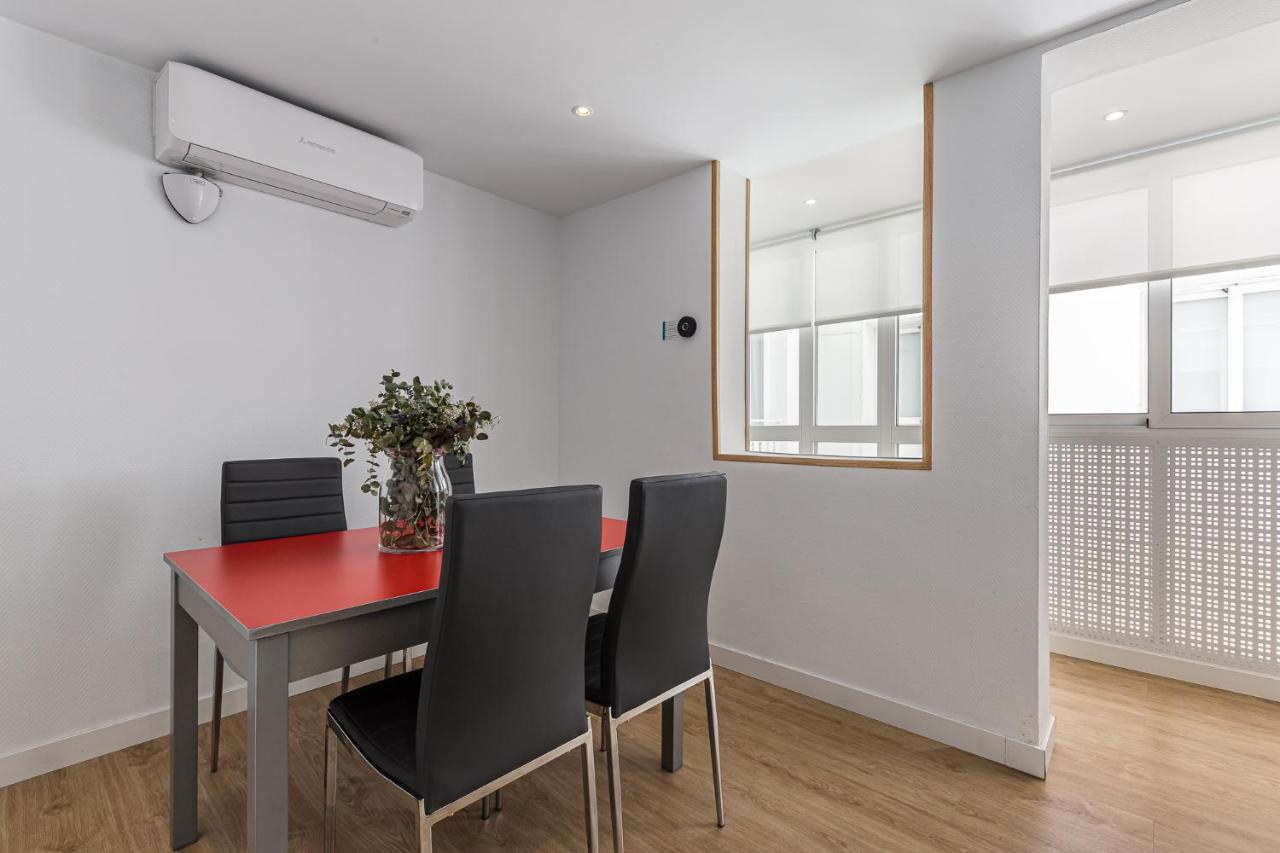 Waou Apartamentos En Sol Confort 2 Madryt Zewnętrze zdjęcie